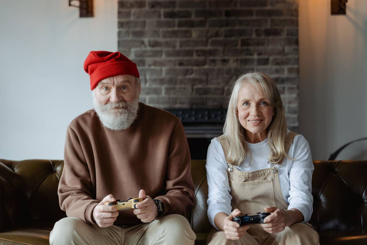 Gaming for Older Adults: 7 Proven Ways to Enjoy Mobile Games Without the Frustration
